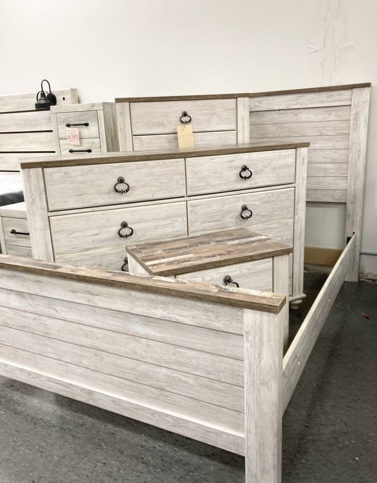 New Queen Bedroom Set — SPECIAL 