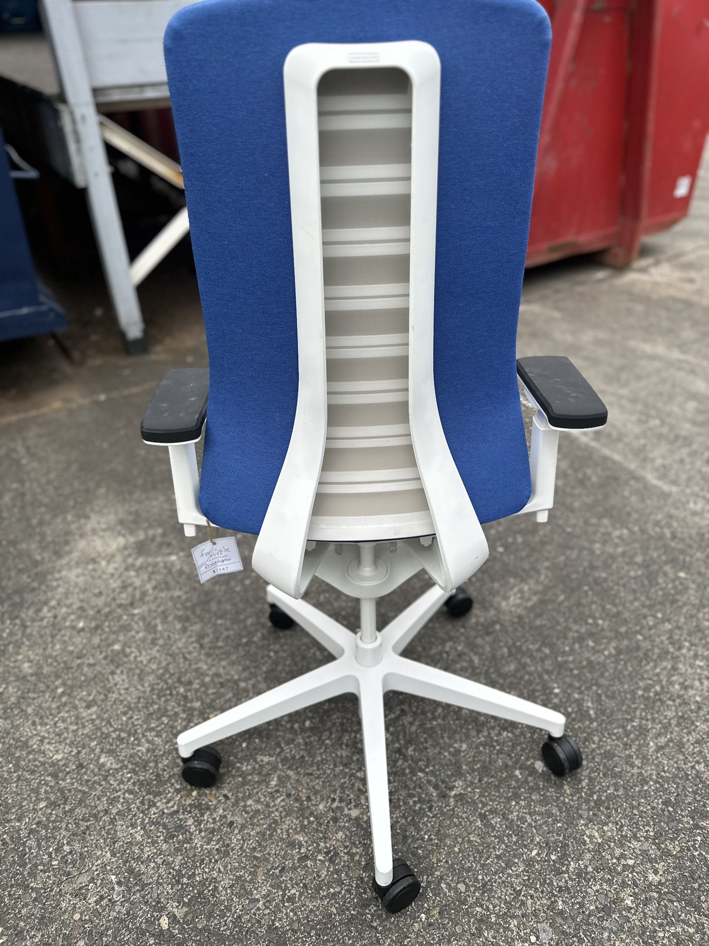 German Manufactured Ergo Chair By Interstuhl
