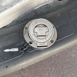 Yamaha R1 Gas Cap And Key 