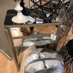 1 mirrored night stand - This Nightstand Has Two Drawers 