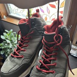 Women’s Hiking Shoes - 9.5, Red and black