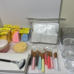 Facial Supplies