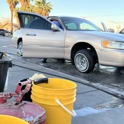 1998 Lincoln Town Car 
