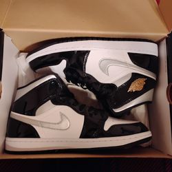 Jordan 1 MID SE 