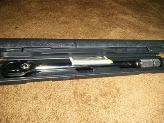 Pittsburgh 1/2 inch torque wrench