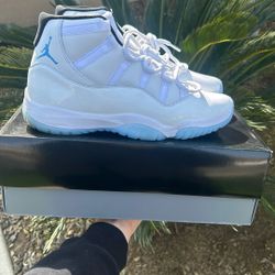Jordan 11 Legend Blues size 12 