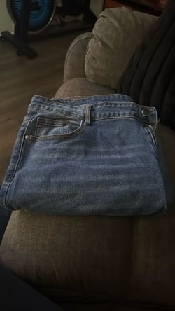 Women’s jeans