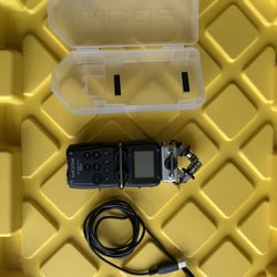 Zoom H5 Handy Recorder – Excellent Condition