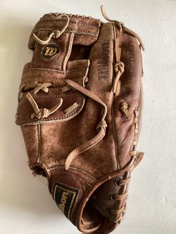 Vintage Wilson baseball glove