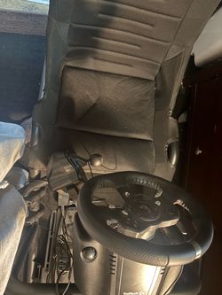 VEVOR Racing Wheel Stand, Heavy-Duty Integrated Simulator Cockpit Steering