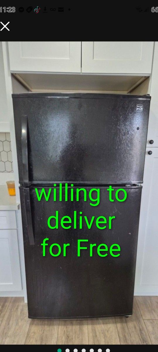 Kenmore Top Freezer Refrigerator 21 Cuft(Size 33" W 66" H