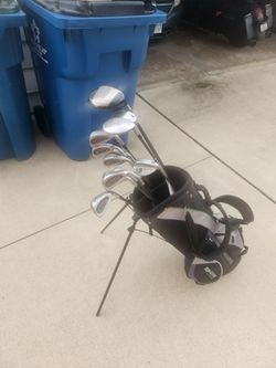 Titleist bag and club set