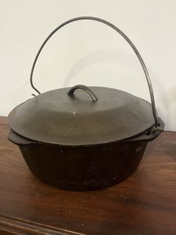 Vintage 6 qt Lodge #9 Dutch Oven