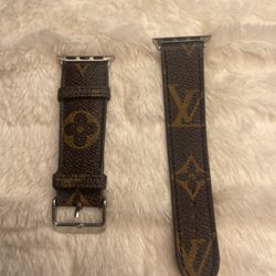 up cycled Louis Vuitton Apple watch band   ⌚️✨⌚️✨⌚️✨