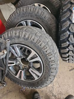 17 toyota rims 6 lug 6x139 6x5.5 on used tires 265 65 17