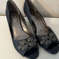 Women’s Bandolinon Shoes