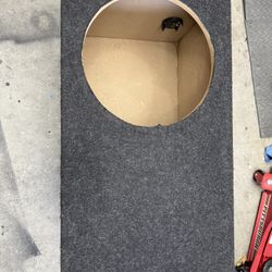 15” Single Subwoofer Box 
