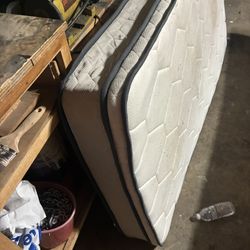 Mattress Twin Double Pillow Top 