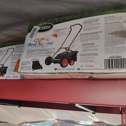 Scott's Classic Reel Mower