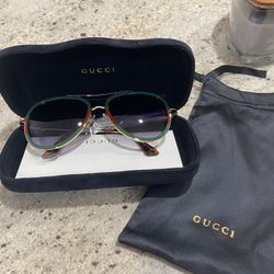 Gucci Aviator Sunglasses 