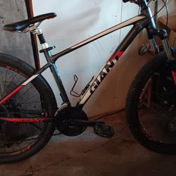 Mountain Bike GIANT ATX