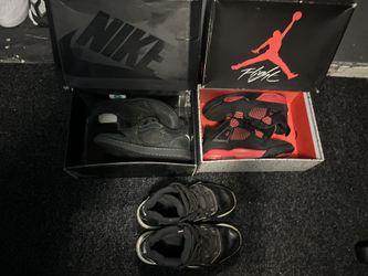 Red Thunders Black Phantom Jordan 11