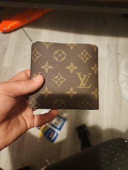 Louis vuitton wallet with box