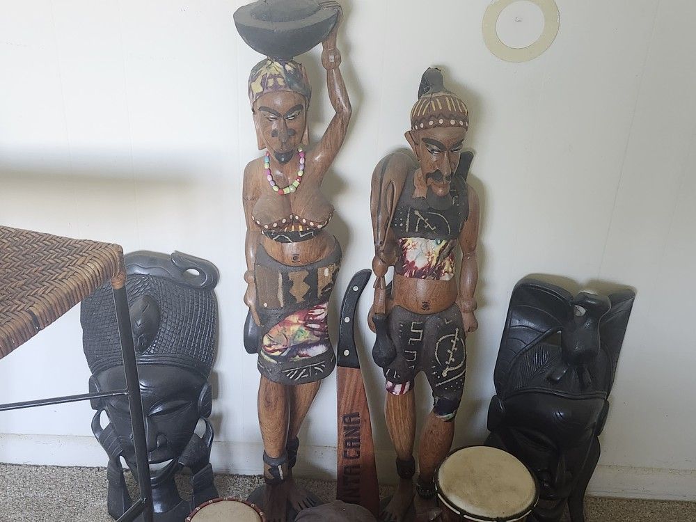 African Art Statues