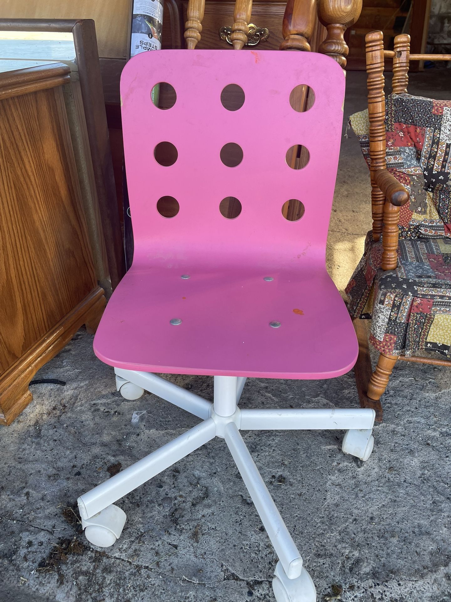 Kid’s Ikea Computer Chair