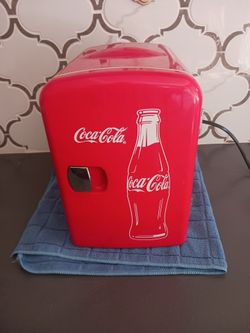 Vintage/ Retro Coca-Cola fridge