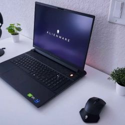 Alienware M18 R1 – Like New, Ultra-Premium Gaming & Workstation Laptop