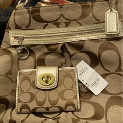 Coach Purse & Wallet 