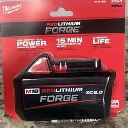 Milwaukee Forge Battery
