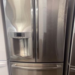 GE French Door Refrigerator 