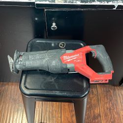 Milwaukee 2821-20 Sawzal