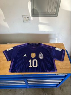 argentina lionel 'MESSI #10' world cup winner away 2022 jersey (fan version) XL
