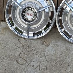 63 Impala Super Sport Hubcaps 