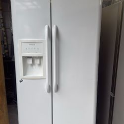Refrigerator Frigidaire 