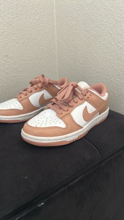 Nike dunks! Size 5 women’s