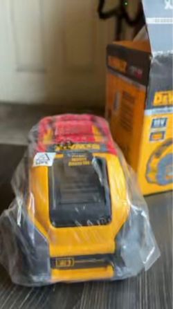 DEWALT BATTERY