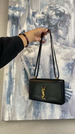 YVES SAINT LAURENT HANDBAG