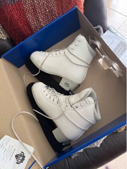 Size 4 ice skates