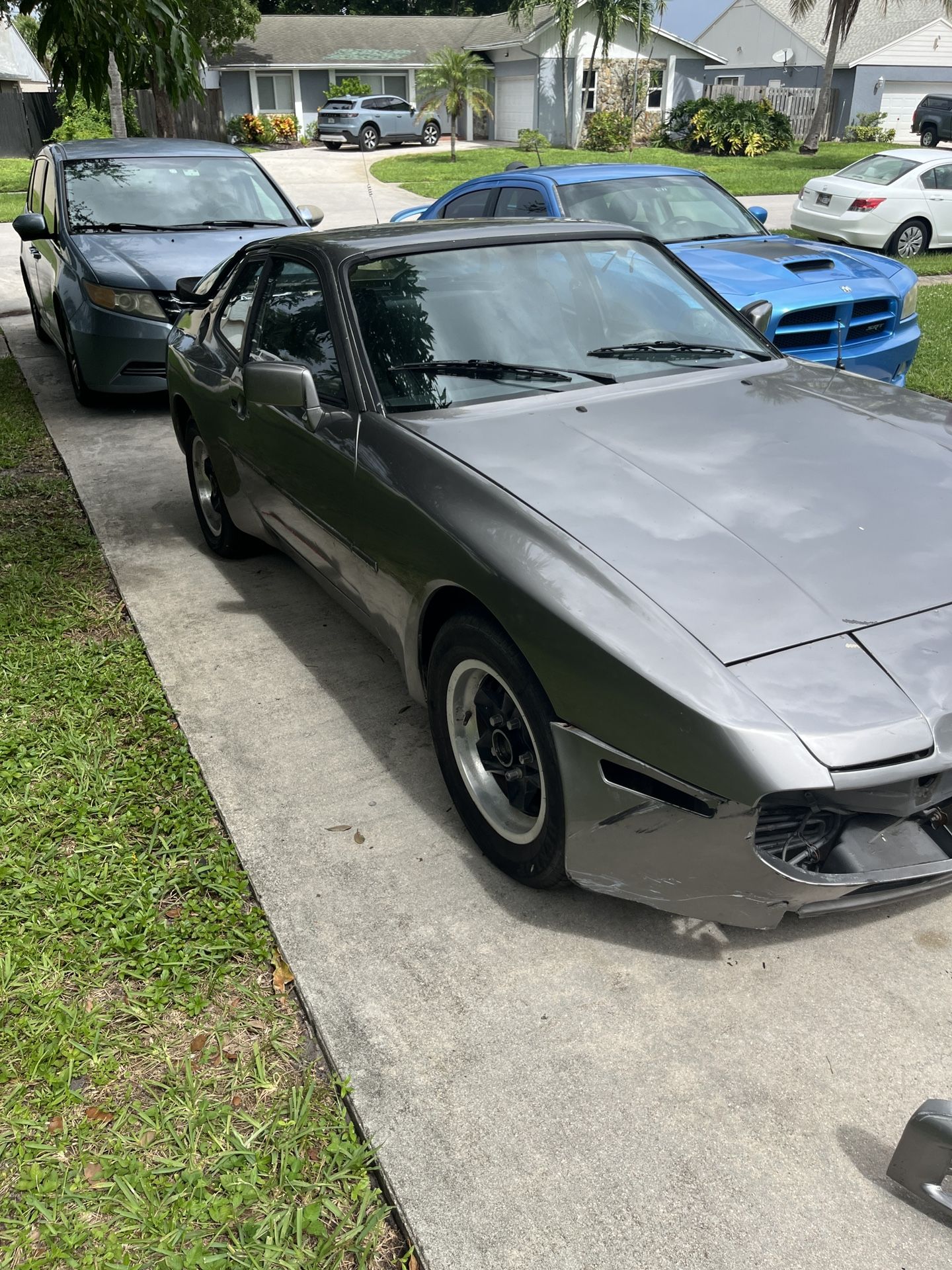 Read Ad 1985 Porsche 944 For Parts Race Car