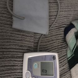 Very nice blood pressure monitor only $20 firm