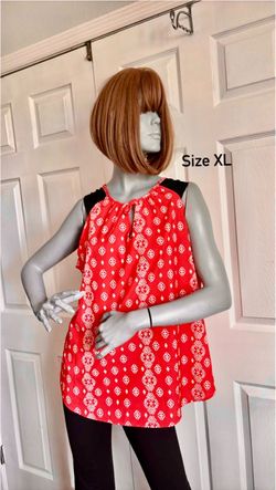 Red & White Print Sleeveless Top Size XL