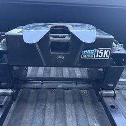 Pro Series 15k 5th Wheel Hitch
