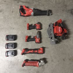 Milwaukee FUEL Tool Set – 7 Tools + 5 Batteries (M18/M12) 