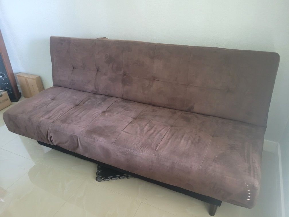 Futon for Sale in Dallas, TX OfferUp