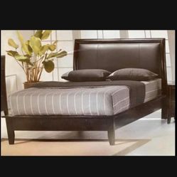 Brand new! Bed Frame for California King 