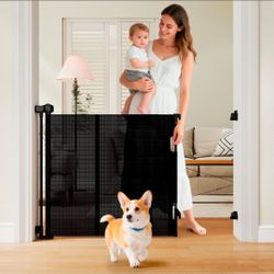 Miumoon 59" Retractable Baby Gate